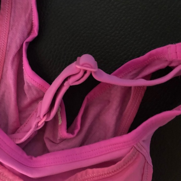 Lululemon athletic sleeveless shirt - Picture 2 of 5